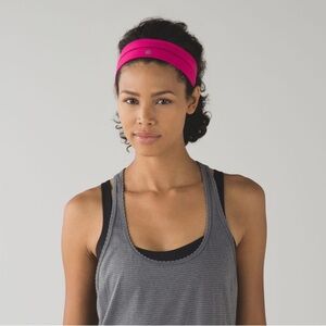 Lululemon Fly Away Tamer Headband